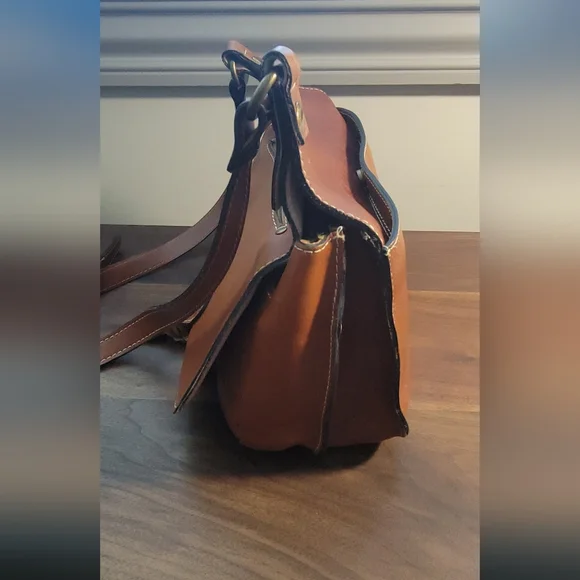 Patricia Nash London Saddle Crossbody Bag In Heritage Tan - Picture 2 of 8